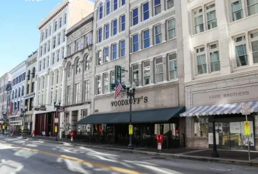 Gay street and cumberland river