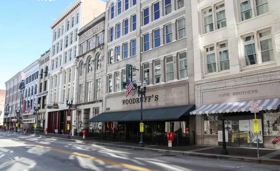 Gay street and cumberland river