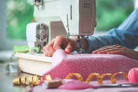 Why are Scrunchie Sewing Classes in Niagara Falls, Ontario a Must-Try Crafting Experience?